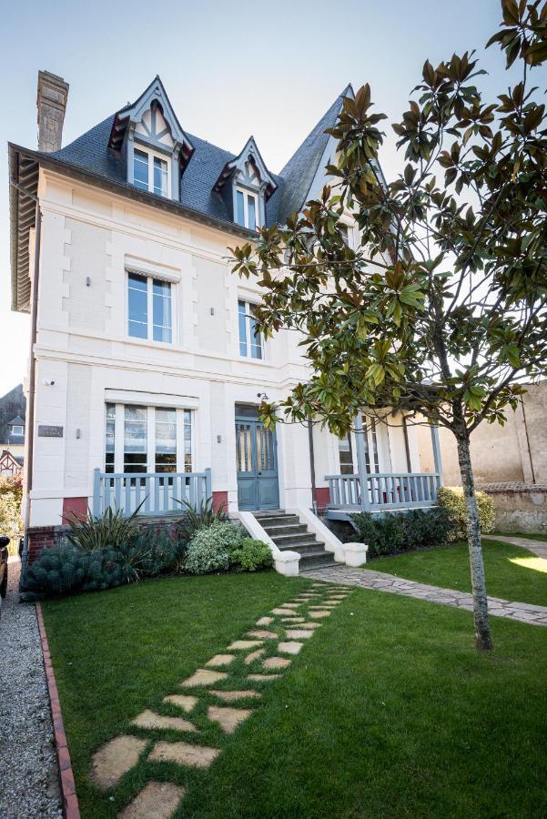 Berry Centre - Chic & Stylee - Magnifique Jardin