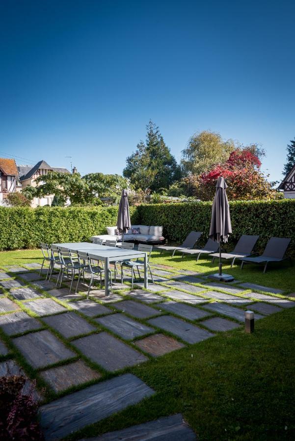 Berry Centre - Chic & Stylee - Magnifique Jardin Deauville