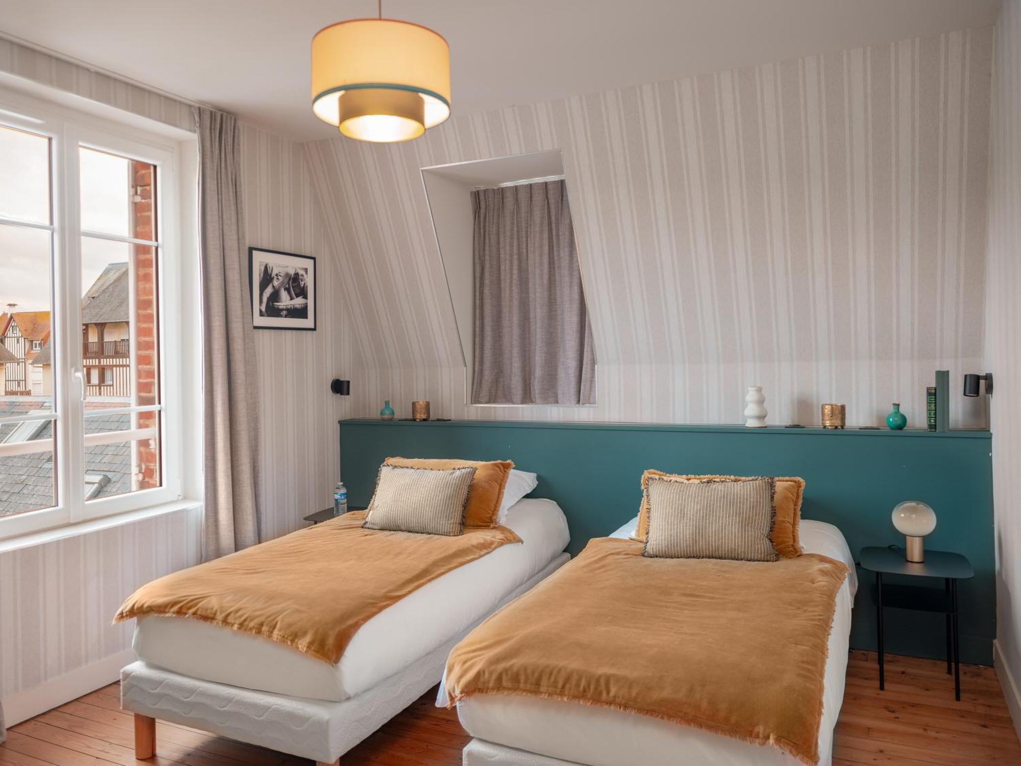 Berry Centre - Chic & Stylee - Magnifique Jardin Deauville